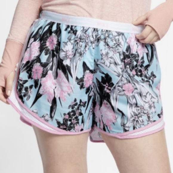 nike women's floral shorts